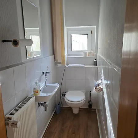 Ruhige Laendliche דירה *